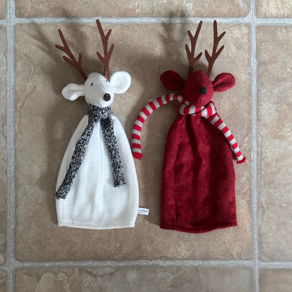 Set of 2 NEW Plush Reindeer Hand Puppets